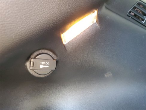 Used 2018 Jeep Compass Latitude image 9