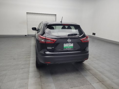 Used 2021 Nissan Rogue Sport S image 6