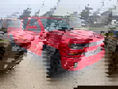 Used 2017 Chevrolet Silverado 1500 LT image 4