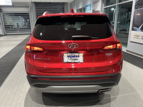 Used 2023 Hyundai Santa Fe SEL image 9