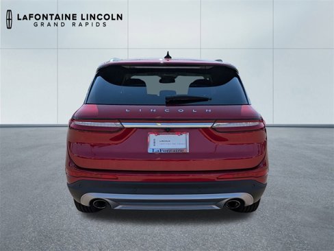 Certified 2022 Lincoln Corsair AWD w/ Equipment Group 101A image 4
