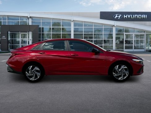 New 2025 Hyundai Elantra Sport w/ Cargo Package image 3