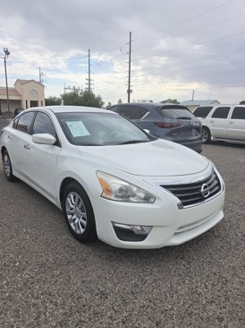 Used 2015 Nissan Altima 2.5 S w/ Power Driver Seat Package image 1