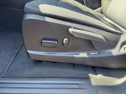 Certified 2022 Chevrolet Colorado LT w/ LT Convenience Package image 10