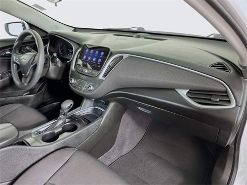 Used 2023 Chevrolet Malibu LT image 30