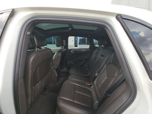 Used 2019 Porsche Macan S image 18