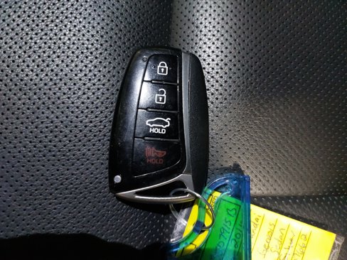 Used 2016 Hyundai Genesis 3.8 image 36