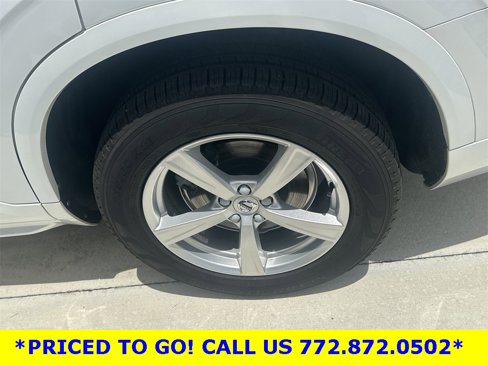 Used 2018 Volvo XC90 T5 Momentum image 6