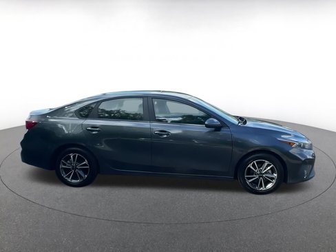 Used 2024 Kia Forte LXS image 15