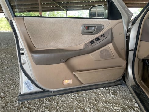 Used 1996 Toyota Avalon XL image 15