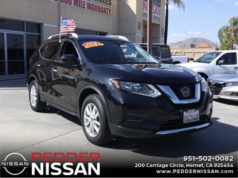 Used 2018 Nissan Rogue SV image 1