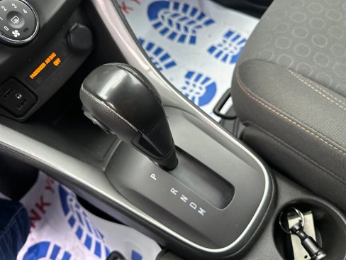 Used 2020 Chevrolet Trax LS w/ Tint and Cruise Package image 26