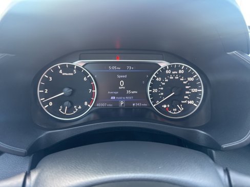 Used 2024 Nissan Altima 2.5 SV image 22