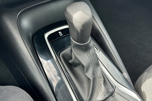 Used 2024 Toyota Corolla LE image 21