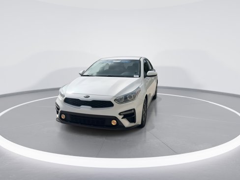Used 2021 Kia Forte LXS image 3