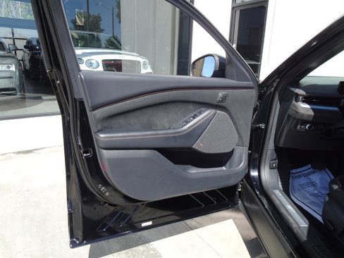 Used 2021 Ford Mustang Mach-E GT image 13