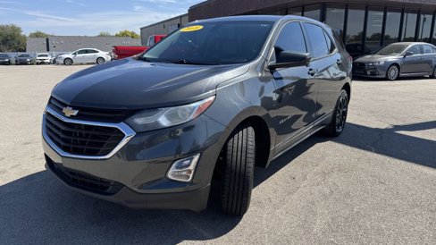Used 2018 Chevrolet Equinox LS image 3