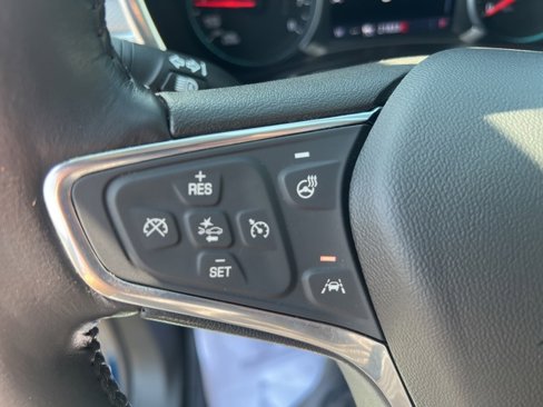 Used 2020 Chevrolet Equinox Premier image 12