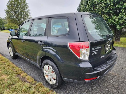 Used 2010 Subaru Forester 2.5X image 8