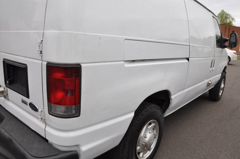 Used 2012 Ford E-250 and Econoline 250 w/ Commercial Cargo Van Pkg image 8