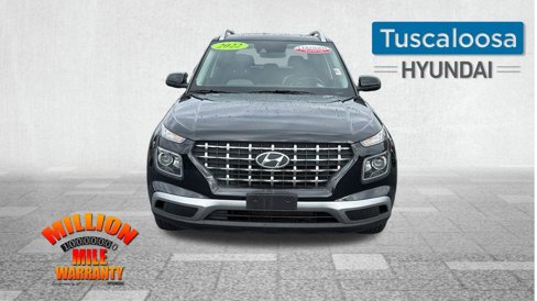 Used 2022 Hyundai Venue SEL w/ Cargo Package image 2
