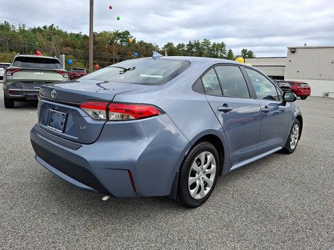 Used 2022 Toyota Corolla LE image 11