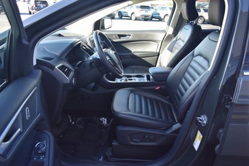 Used 2022 Ford Edge SEL w/ Convenience Package image 13