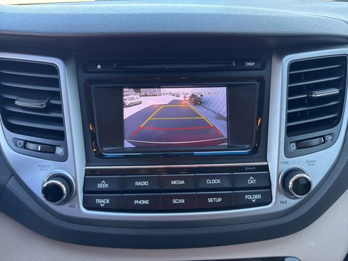 Used 2017 Hyundai Tucson SE image 24