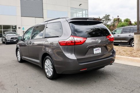 Used 2015 Toyota Sienna LE image 13