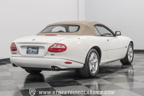 Used 1998 Jaguar XK8 Convertible image 25