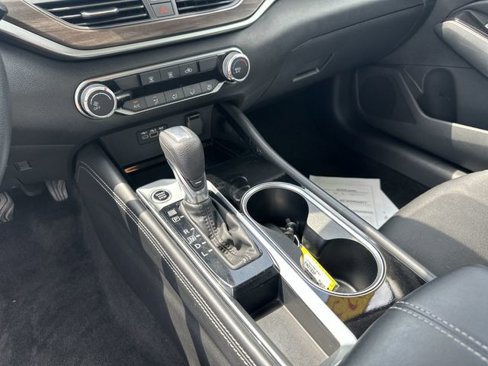Certified 2023 Nissan Altima 2.5 SV image 26