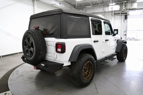 Used 2018 Jeep Wrangler Unlimited Sport S image 7