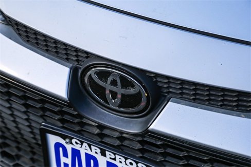 Used 2022 Toyota Corolla LE image 4
