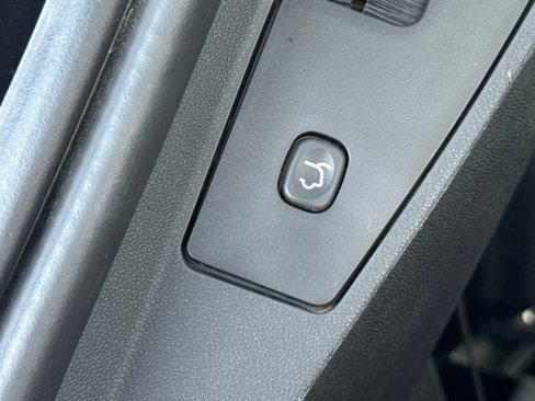 Used 2018 Dodge Grand Caravan GT image 10