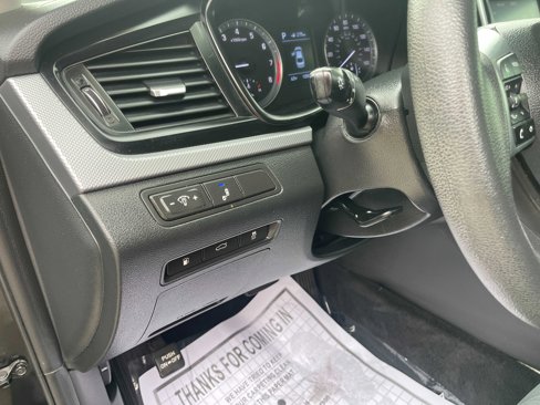 Used 2019 Hyundai Sonata SE image 18