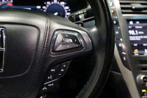 Used 2018 Lincoln MKZ Select w/ Select Plus Package image 12