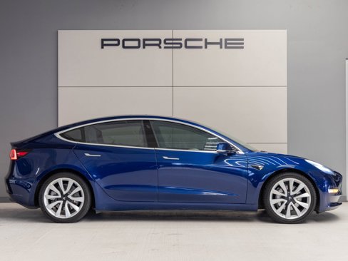 Used 2018 Tesla Model 3 Long Range image 8