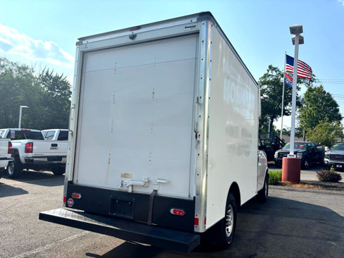 Used 2019 Chevrolet Express 3500 w/ Power Convenience Package image 9