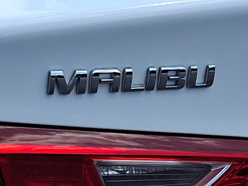 Used 2024 Chevrolet Malibu LT image 30