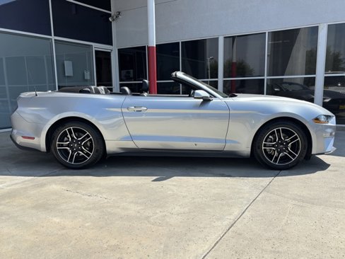 Used 2023 Ford Mustang Premium image 7
