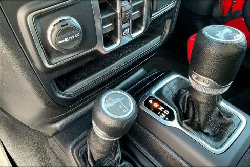 Used 2020 Jeep Wrangler Unlimited Sport image 28
