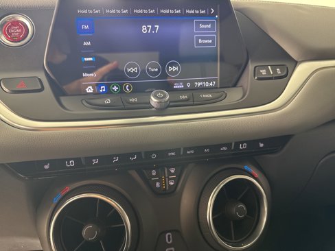 Used 2019 Chevrolet Blazer LT image 20