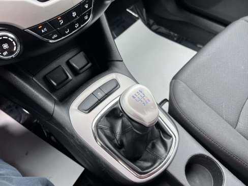 Used 2018 Chevrolet Cruze LS image 23