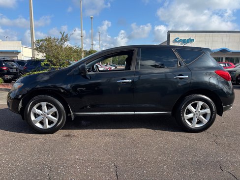 Used 2010 Nissan Murano S image 2