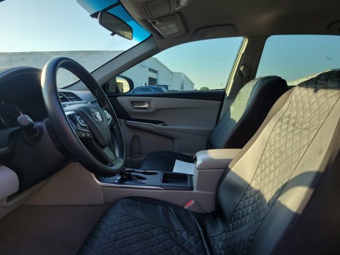 Used 2017 Toyota Camry LE image 15
