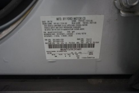 Certified 2018 Ford EcoSport S image 19
