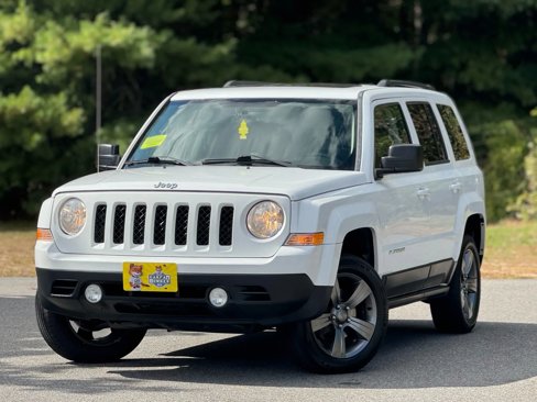 Used 2015 Jeep Patriot High Altitude image 1