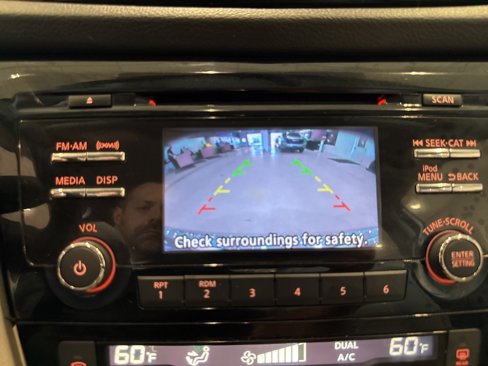 Used 2018 Nissan Rogue Sport SV image 33