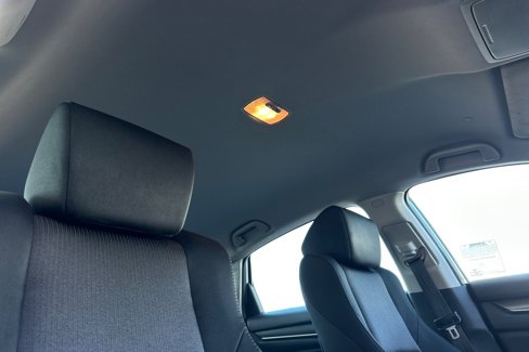 Used 2018 Honda Accord LX image 16