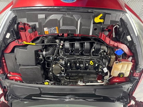 Used 2015 Ford Focus SE w/ Equipment Group 201A image 25